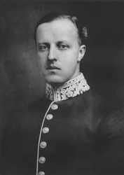 Sr. F. Basset, 1911
