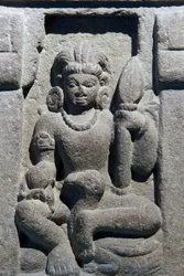 Museo Nacional de la India, Delhi. Karttikeya. Gupta, siglo VI d. C., Varanasi (Uttar Pradesh). Piedra. Detalle. India.