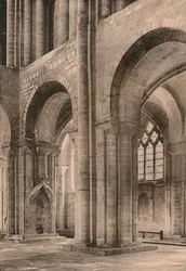 Transepto norte de la Catedral de Winchester, Hampshire, principios del siglo XX