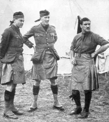 Oficiales de los Highlanders Canadienses, 1915