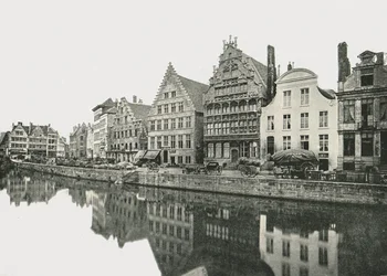 En la orilla del Escalda, Gante, Bélgica