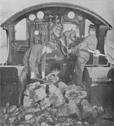 En la cabina de una locomotora exprés del Great Western, 1926