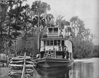 En el Río Ocklawaha, Florida, c1897