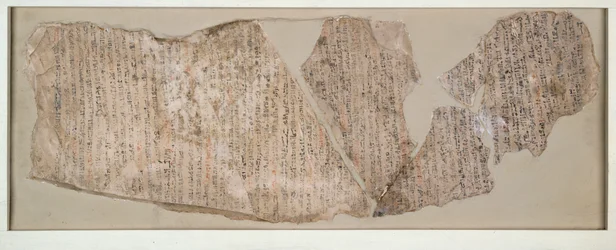 Ostracon, inscrito en hierático, XIX Dinastía c1292 AC - c1190 AC
