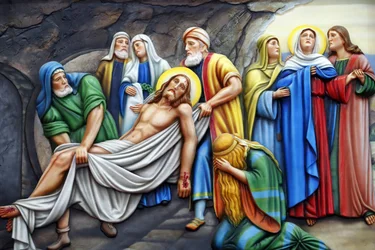Iglesia de Nuestra Señora de Fátima. Vía Crucis. Estación 14. Jesús es colocado en el sepulcro. Ciudad Ho Chi Minh, Vietnam