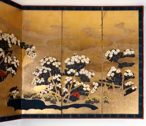 Par de biombos con 6 paneles con fondo dorado, período Edo, japonés, 1600-1867