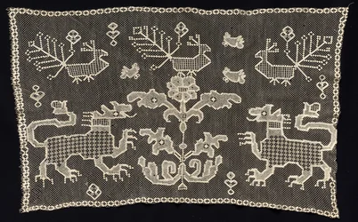 Panel con panteras, aves y motivos florales, siglos XVIII-XIX