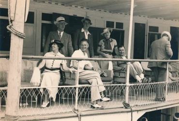 Pasajeros en un crucero por el Nilo, 1936
