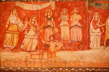 Faraón y la infancia de Moisés, fresco proveniente de la Sinagoga de Dura Europos, 244-245, y conservado en el Museo Nacional de Damasco. Foto tomada en el Museo Judío de Nueva York durante una exposición.