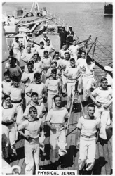 Ejercicios físicos a bordo del HMS Devonshire, 1937
