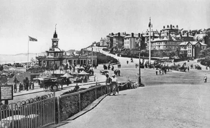 Muelle de aproximación, mirando al oeste, Bournemouth, Dorset, c. 1910s