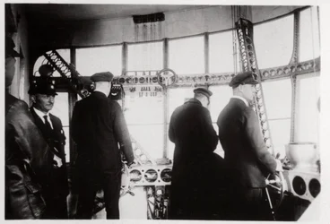 Compartimento de pilotos, Zeppelin LZ 127 Graf Zeppelin, 1933