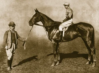 Príncipe Hatzfeldt y Ascetas Plata, 1911