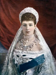 Princesa Marie Sophie Frederikke Dagmar, Emperatriz Viuda de Rusia, finales del siglo XIX-principios del siglo XX