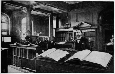 Sala de búsqueda pública en el Registro de Sucesiones, Somerset House, Londres, c1901