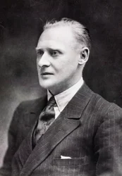 R J Mitchell, diseñador de aviones inglés, c 1933