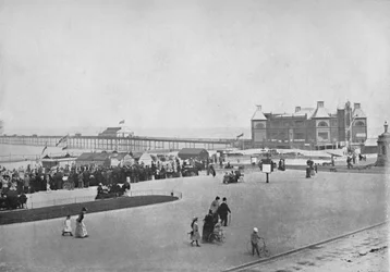 Rhyl - La explanada, 1895