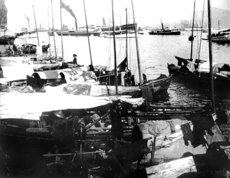 Barcos fluviales, Saigón, 1900