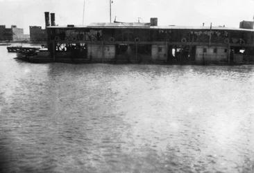 Barco fluvial en el Tigris, Mosul, Mesopotamia, 1918