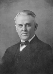 Robert Andrews Millikan, físico estadounidense, siglo XX