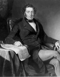 Robert Stephenson, ingeniero mecánico y estructural inglés