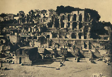 Roma - Las ruinas de la casa de Calígula sobre la Casa de las Vírgenes Vestales, 1910