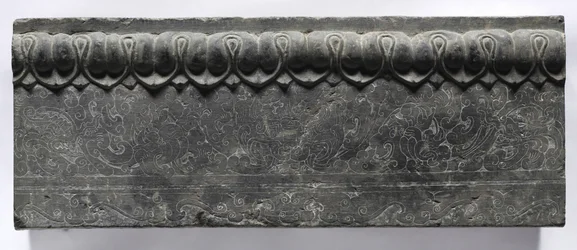 Sección de una Plataforma de Ataúd: Panel Horizontal, 550-577