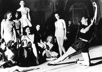 Serge Lifar y el Ballet de la Ópera de París, París, 1940-1944