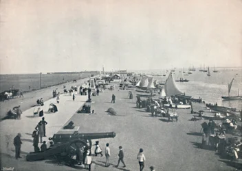 Southsea - Vista general de la playa, 1895