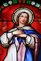 Vidriera: Virgen María Beaune Francia