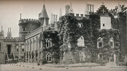Strawberry Hill, la residencia del Rt. Hon. Lord Michelham, c. 1913