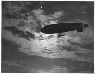 Dirigible clase Scout de la Marina Real utilizado para tareas de protección de convoyes durante la Primera Guerra Mundial