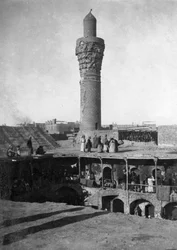 Minarete Suq al-Ghazl, Bagdad, Irak, 1917-1919