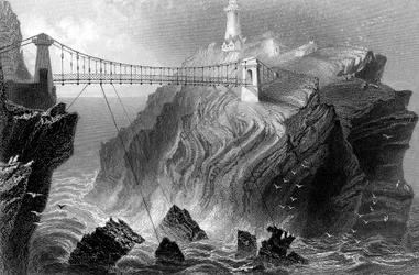 Puente colgante al faro de South Stack cerca de Holyhead, Gales