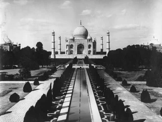 Taj Mahal, Agra, Uttar Pradesh, India, finales del siglo XIX o principios del XX