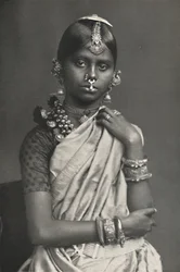 Tamulin con Joyas, 1926
