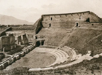 Teatro trágico, Pompeya, Italia, c1900s