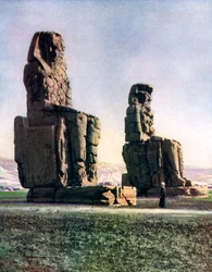 Los Colosos de Memnón, Tebas, Egipto, 1933-1934