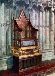 La Silla de la Coronación, con la Piedra de Scone, Abadía de Westminster, Londres, 1937