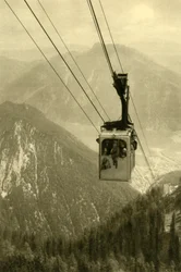 El teleférico de Feuerkogel, Alta Austria, c1935