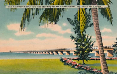 La carretera que va al mar rumbo a la ciudad más al sur, Key West, Florida, c1940s