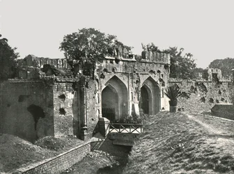 La Puerta de Cachemira, Delhi, India, 1895