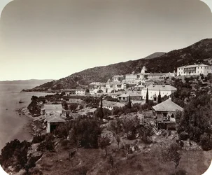 El Monasterio Rossikon de San Pantaleón en el Monte Athos, Grecia, 1860s