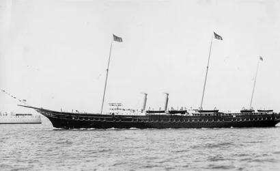 El yate real Victoria y Albert III, 1937
