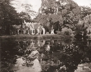 Las ruinas en Frogmore, Berkshire, 1894