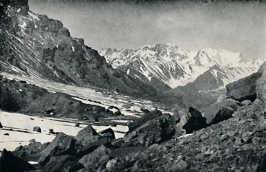 El precipicio sur del Aconcagua, 1911