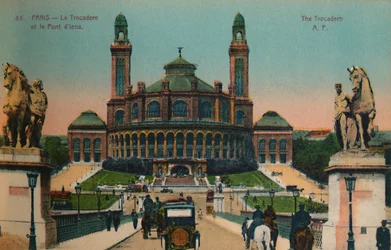 El Trocadero y el Puente de Iéna, París, c. 1920