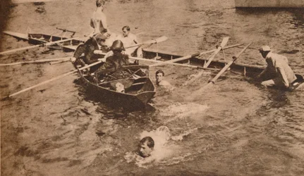 La Carrera de Botes Universitaria, marzo de 1912 1935