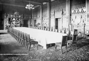 El comedor, Viceregal Lodge, India, siglo XX