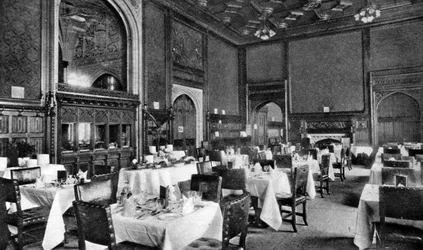 El comedor de la Cámara de los Comunes, Londres, 1926-1927